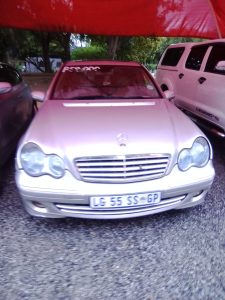 Mercedes-Benz C-Class 2010