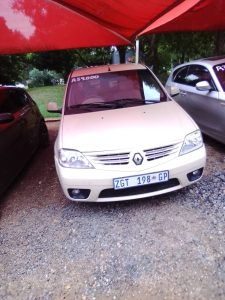 Renault Logan 2010